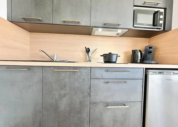 Apartment L'evasion Verte - Lumineux - Spacieux - Parking Prive - Calme *